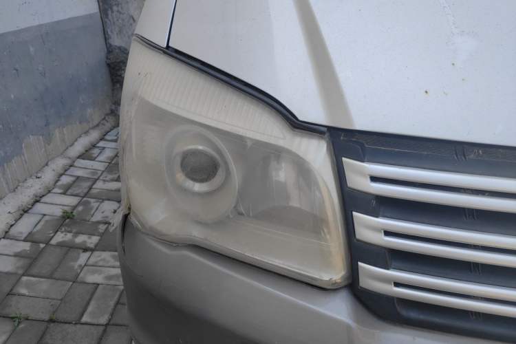 Used FORTHING Lingzhi  Right Front Headlight
