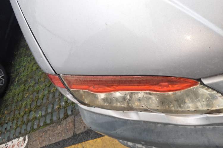 Used FORTHING Lingzhi  Right Front Headlight