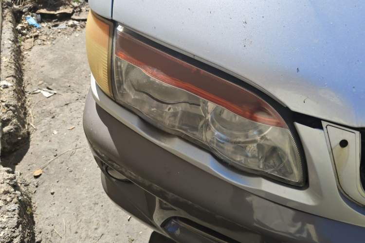 Used FORTHING Lingzhi 2015 V3 1.6L 7-Seater Standard Model Right Front Headlight