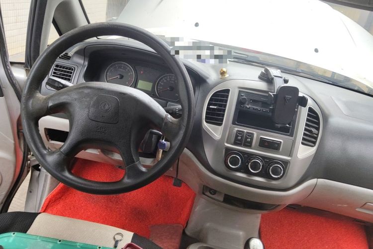 Used FORTHING Lingzhi 2015 M3 1.6L 7-Seater Comfort Model Steering Wheel