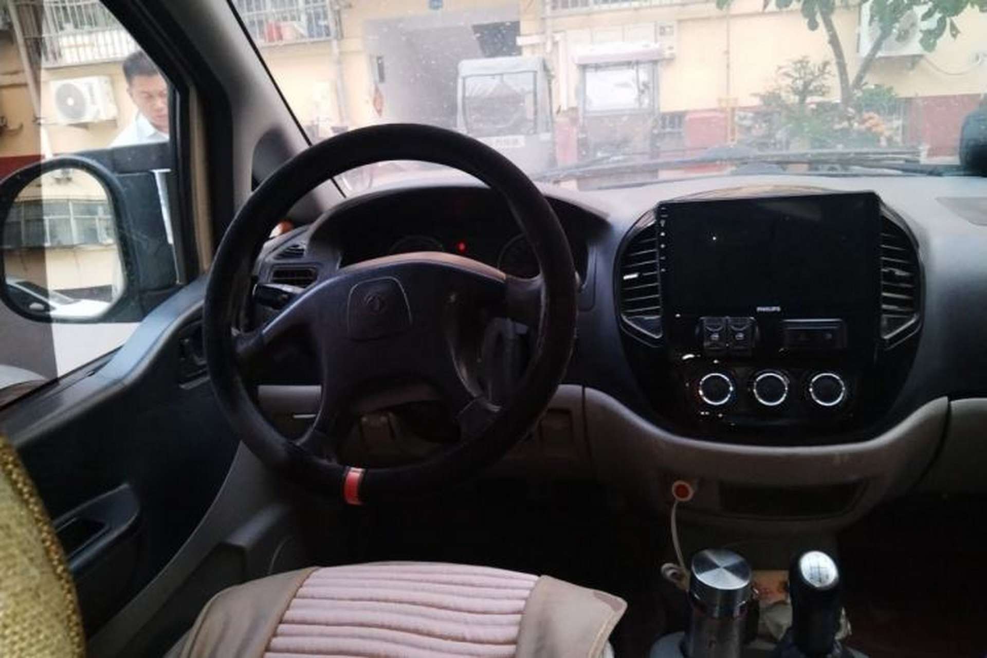 Used FORTHING Lingzhi 2015 M3 1.6L 7-Seater Comfort Model Steering Wheel