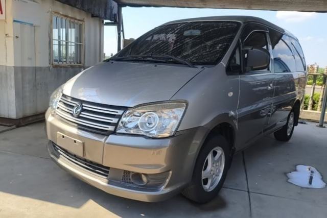 Used FORTHING Lingzhi 2015 M3 1.6L 7-Seater Comfort Model