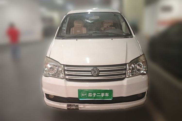 Used FORTHING Lingzhi 2015 M3 1.6L 7-Seater Comfort Model Front