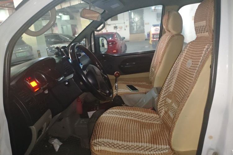 Used FORTHING Lingzhi 2015 M3 1.6L 7-Seater Comfort Model Left Front Seat