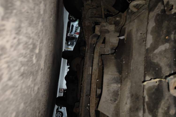 Used FORTHING Lingzhi 2015 V3 1.6L 7-Seater Standard Model Chassis Front