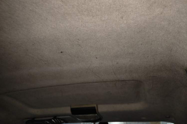 Used FORTHING Lingzhi 2015 V3 1.6L 7-Seater Standard Model Headliner