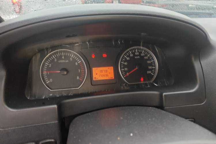 Used FORTHING Lingzhi 2015 V3 1.5L 7-Seater Luxury Model Instrument Cluster