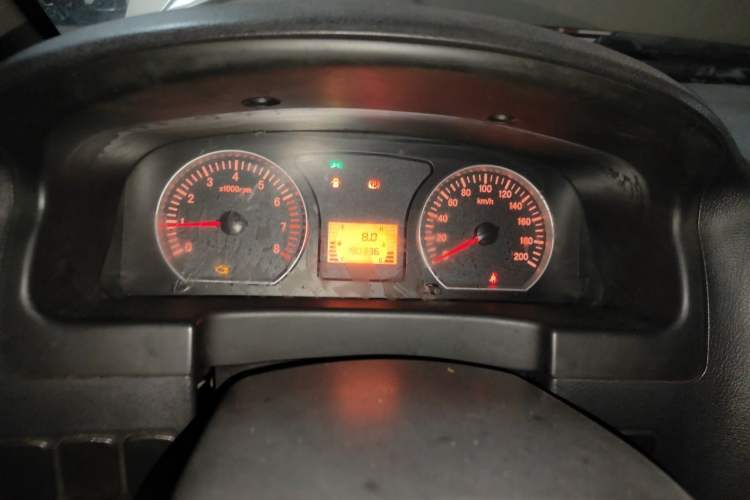 Used FORTHING Lingzhi 2015 V3 1.6L 7-Seater Standard Model Instrument Cluster