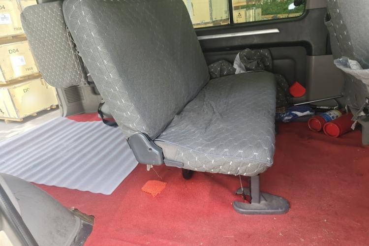 Used FORTHING Lingzhi 2015 M3 1.6L 7-Seater Standard Model Left Rear Seat