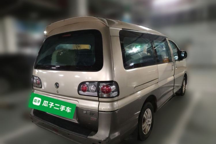 Used FORTHING Lingzhi 2015 M5 Q7 2.0L 7-seat Long-Wheelbase Comfort Model Rear Right 45 Deg
