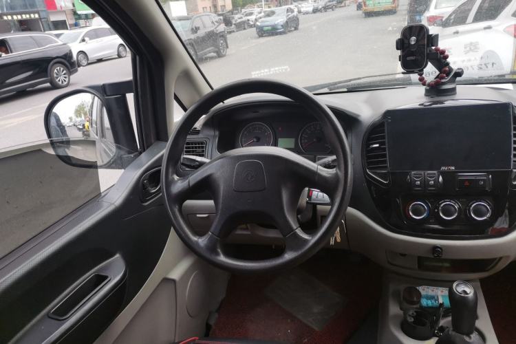 Used FORTHING Lingzhi 2015 M3 1.6L 7-Seater Standard Model Steering Wheel
