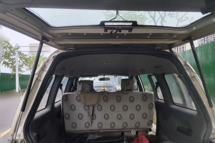 Used FORTHING Lingzhi 2015 V3 1.5L 5-Seater Special Offer Model Trunk