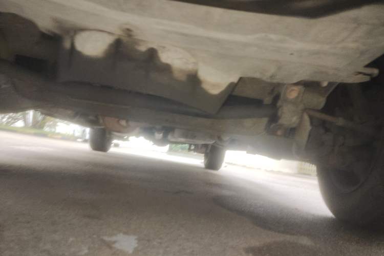 Used FORTHING Lingzhi 2016 V3 1.5L 7-Seater Standard Model China V Emission Standard Chassis Front