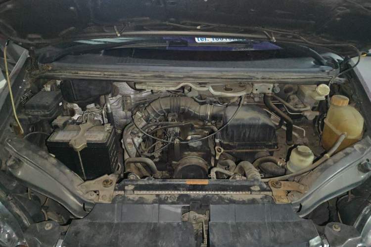 Used FORTHING Lingzhi 2016 M3 1.6L 7-Seater Standard Model China V Emission Standard Engine Bay
