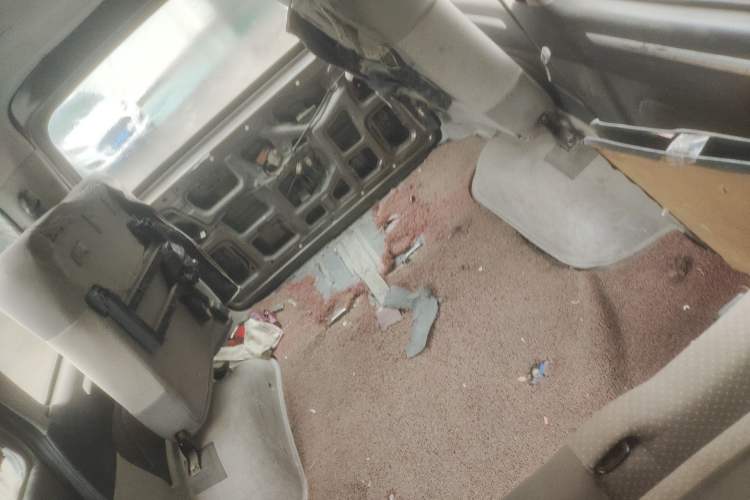 Used FORTHING Lingzhi 2016 V3 1.5L 7-Seater Standard Model China V Emission Standard Left Rear Seat
