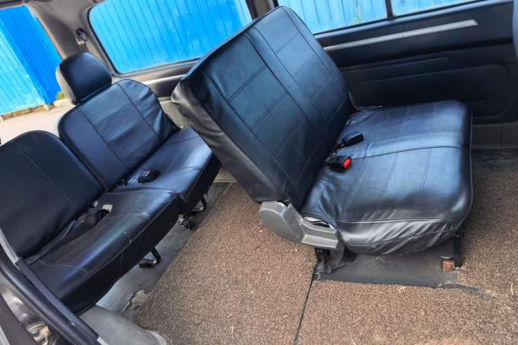 Used FORTHING Lingzhi 2016 M3L 1.6L 7-Seater Comfort Model Left Rear Seat