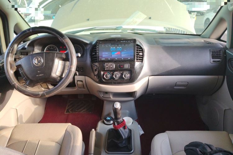 Used FORTHING Lingzhi 2016 M3 1.6L 7-Seater Luxury Model China IV Standard Center Console