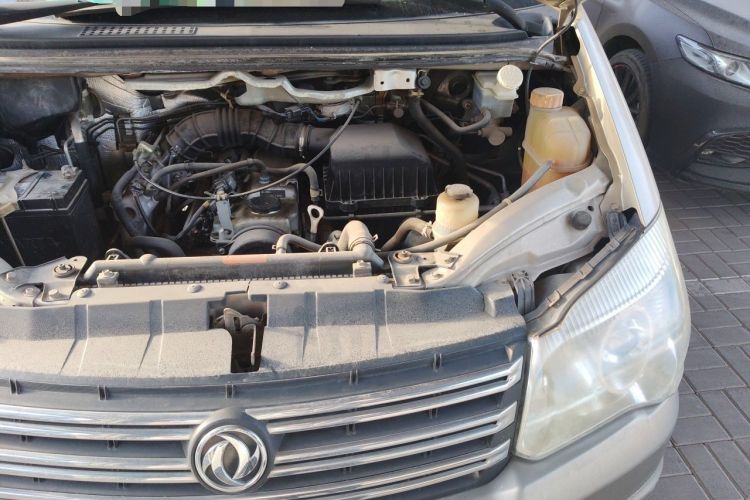 Used FORTHING Lingzhi 2016 M3 1.6L 7-Seater Luxury Model China IV Standard Engine Bay Left