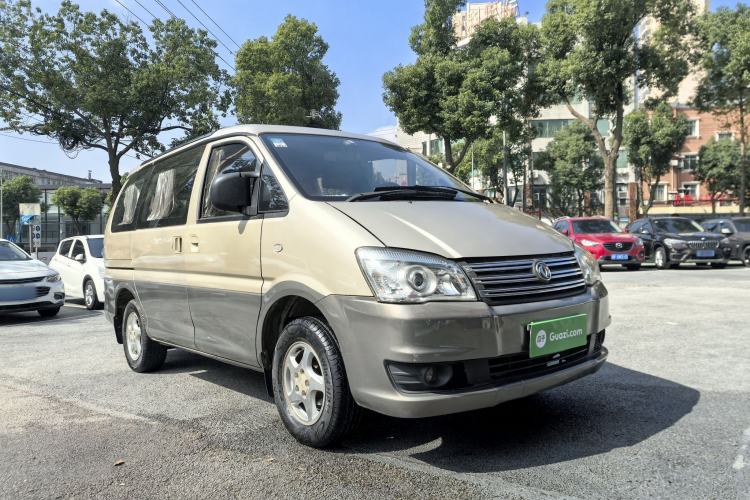 Used FORTHING Lingzhi 2016 M3 1.6L 7-Seater Luxury Model China IV Standard Exterior 3