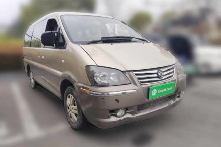 Used FORTHING Lingzhi 2016 M3L 1.6L 7-Seater Comfort Model Front Right 45 Deg