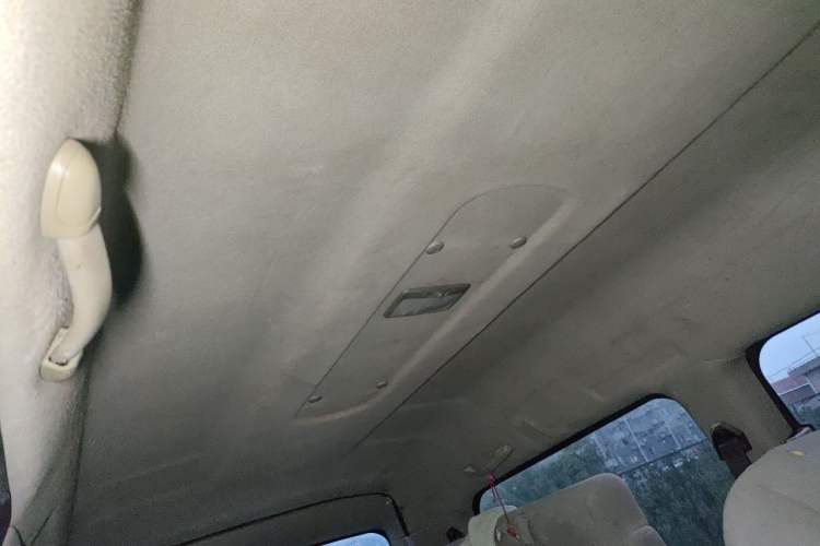 Used FORTHING Lingzhi 2016 M3L 1.6L 7-Seater Comfort Model Headliner