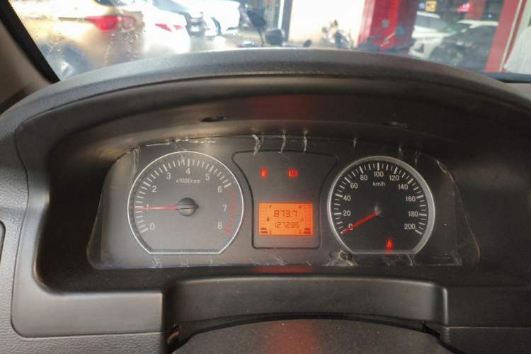 Used FORTHING Lingzhi 2016 M3L 1.6L 7-Seater Comfort Model Instrument Cluster