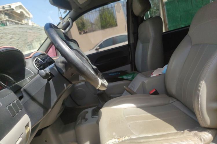 Used FORTHING Lingzhi 2016 M3 1.6L 7-Seater Comfort Model China V Standard Left Front Seat