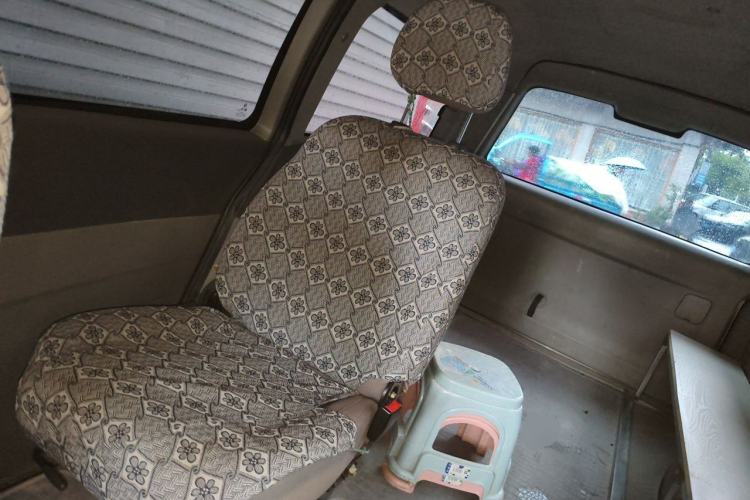 Used FORTHING Lingzhi 2016 M3L 1.6L 7-Seater Comfort Model Left Rear Seat
