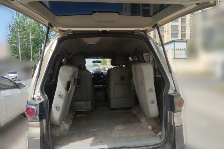 Used FORTHING Lingzhi 2016 M3 1.6L 7-Seater Comfort Model China V Standard Trunk