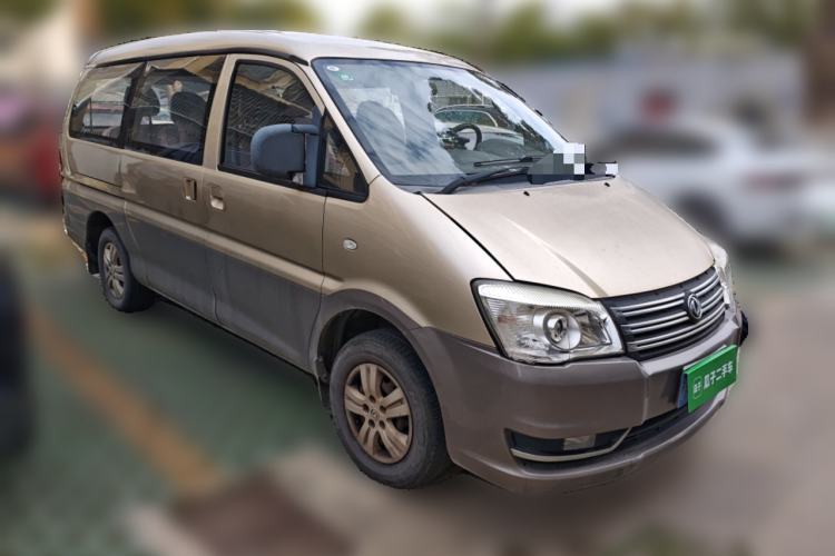 Used FORTHING Lingzhi 2016 M5 2.0L 7-seat Long-wheelbase Standard Model Front Right 45 Deg