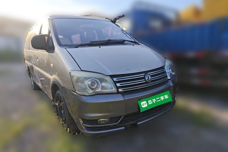 Used FORTHING Lingzhi 2016 M5 2.0L 7-seat Long-wheelbase Comfort Version Front Right 45 Deg