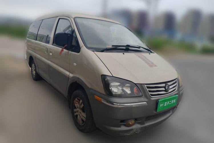 Used FORTHING Lingzhi 2016 M3L 1.6L 7-Seater Comfort Model Front Right 45 Deg