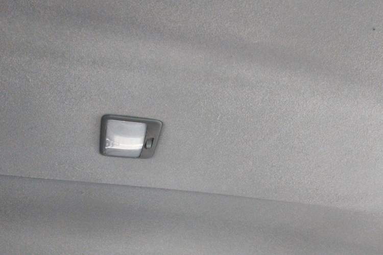Used FORTHING Lingzhi 2016 V3 1.5L 7-Seater Luxury Model China IV Standard Headliner