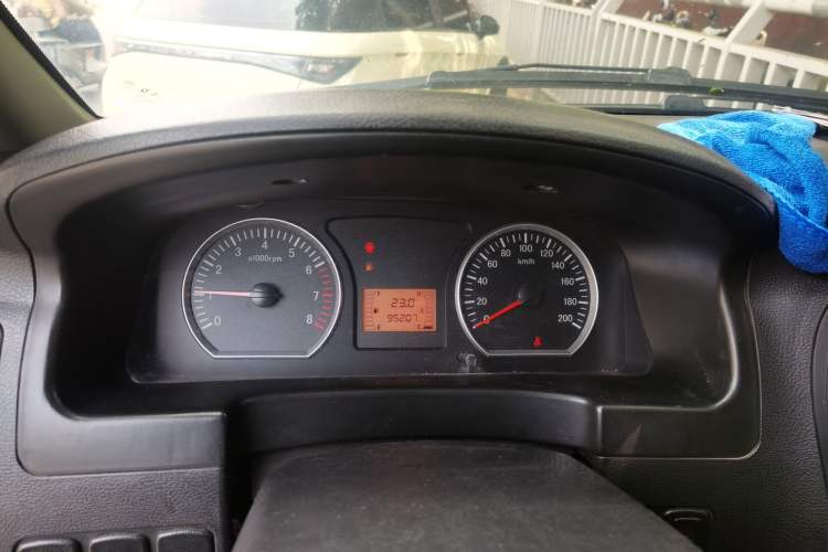 Used FORTHING Lingzhi 2016 V3 1.5L 7-Seater Comfort Model China IV Standard Instrument Cluster