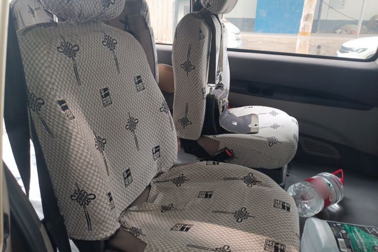 Used FORTHING Lingzhi 2016 M3L 1.6L 7-Seater Comfort Model Left Rear Seat