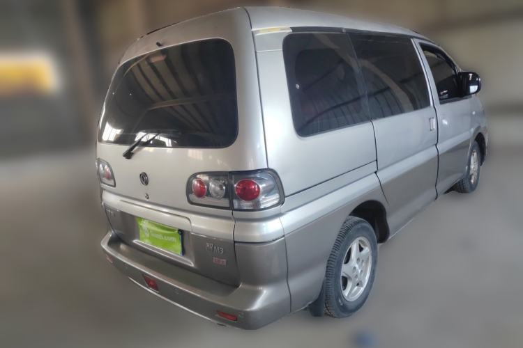 Used FORTHING Lingzhi 2016 V3 1.5L 7-Seater Luxury Model China V Emission Standard Rear Right 45 Deg