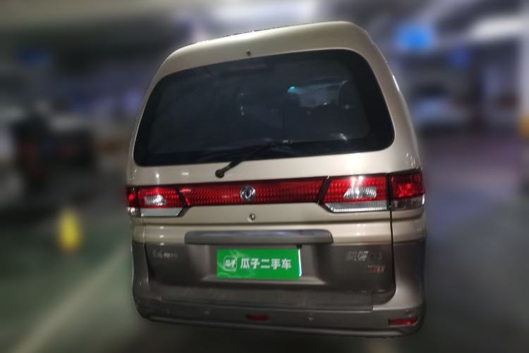 Used FORTHING Lingzhi 2016 M3 1.6L 7-Seater Comfort Model China IV Standard Rear