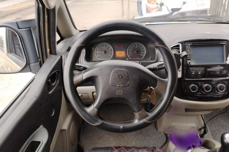 Used FORTHING Lingzhi 2016 M3L 1.6L 7-Seater Comfort Model Steering Wheel
