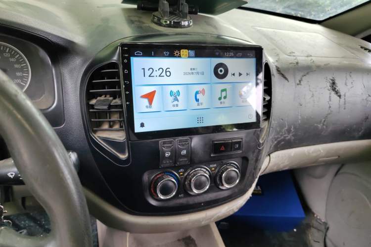 Used FORTHING Lingzhi 2016 V3 1.5L 7-Seater Standard Model China V Emission Standard Audio And AC Panel
