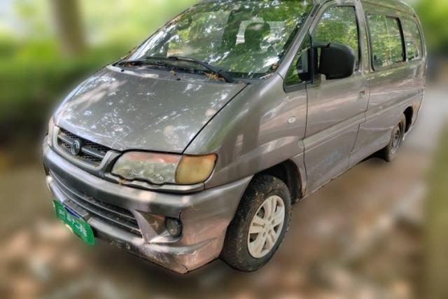 Used FORTHING Lingzhi 2016 V3 1.5L 7-Seater Standard Model China V Emission Standard
