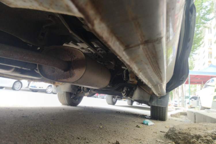 Used FORTHING Lingzhi 2016 M3L 1.6L 7-Seater Standard Model Chassis Rear Right
