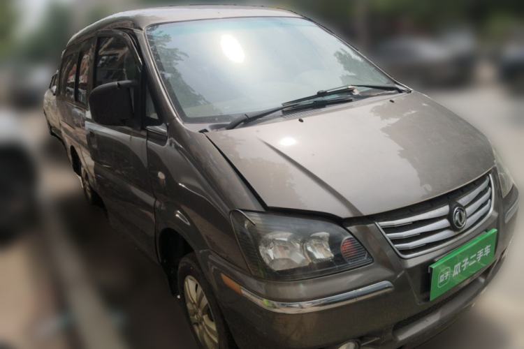 Used FORTHING Lingzhi 2016 M3L 1.6L 7-Seater Standard Model Front Right 45 Deg