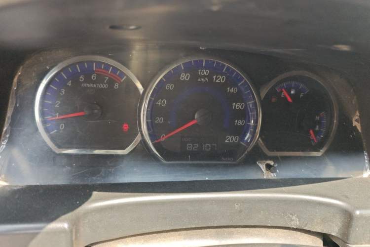 Used FORTHING Lingzhi 2016 M3 1.6L 7-Seater Comfort Model China V Standard Instrument Cluster
