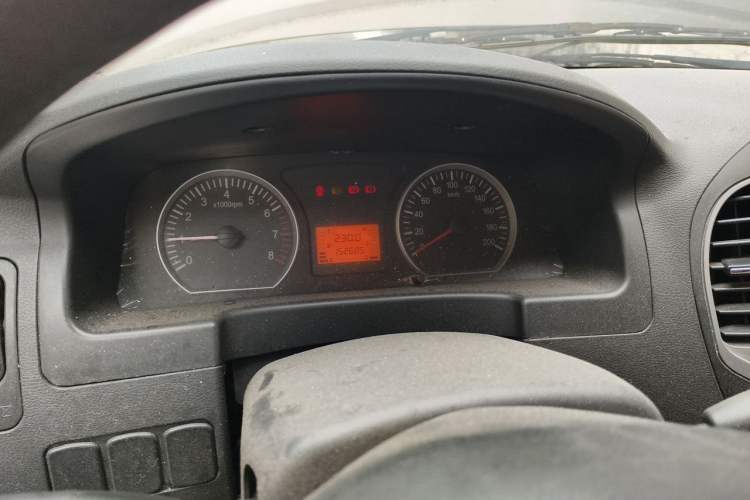 Used FORTHING Lingzhi 2016 M3L 1.6L 7-Seater Standard Model Instrument Cluster