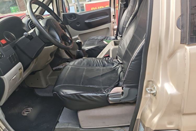 Used FORTHING Lingzhi 2016 M3L 1.6L 7-Seater Comfort Model Left Front Seat