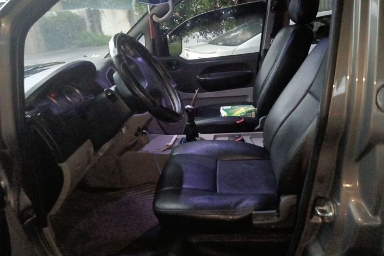 Used FORTHING Lingzhi 2016 V3 1.5L 7-Seater Comfort Model China V Standard Left Front Seat