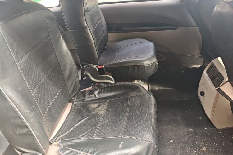 Used FORTHING Lingzhi 2016 M3L 1.6L 7-Seater Comfort Model Left Rear Seat