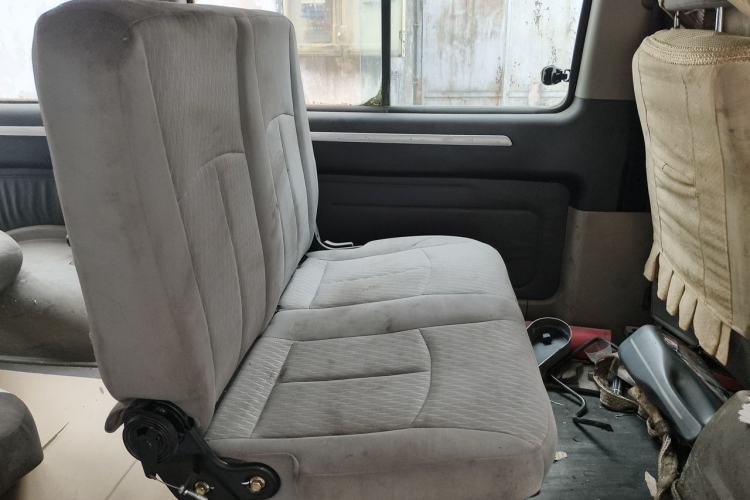Used FORTHING Lingzhi 2016 M3L 1.6L 7-Seater Standard Model Left Rear Seat