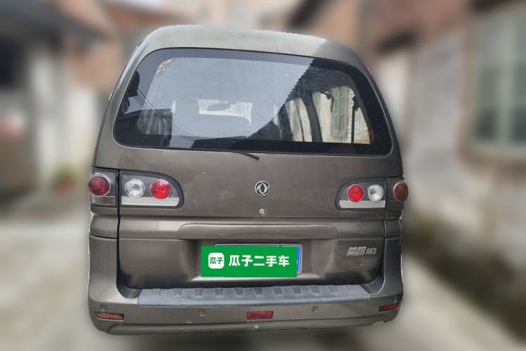 Used FORTHING Lingzhi 2016 M3L 1.6L 7-Seater Standard Model Rear