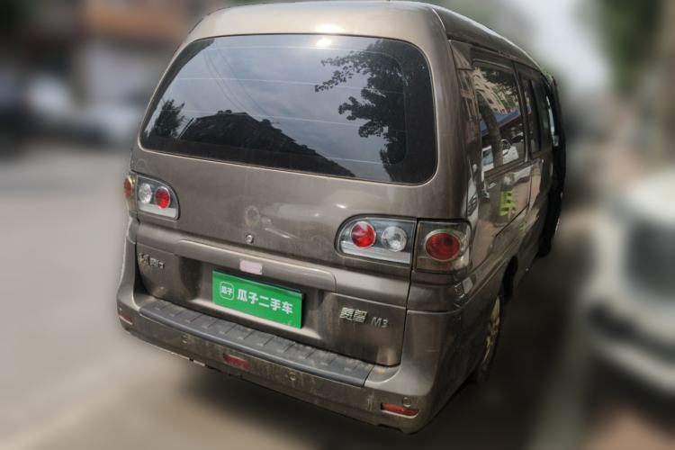 Used FORTHING Lingzhi 2016 M3L 1.6L 7-Seater Standard Model Rear Right 45 Deg
